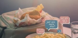 Portion Control Made Easy: The Best Tips for Managing Your Food Intake Mac and cheese, measuring tape, and calorie tracking app.